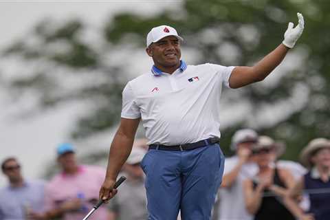 Jhonattan Vegas enjoying surprising ride atop the PGA Championship leaderboard