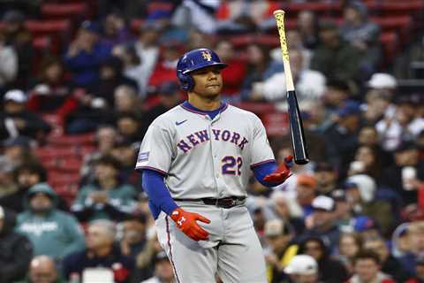 Listless Mets bats fall flat against Red Sox again in third straight loss