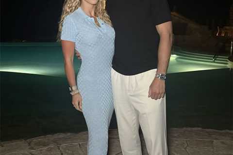 Chiefs heiress Gracie Hunt hard launches relationship with son of former Kansas City quarterback