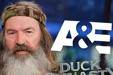 Phil Robertson's Death Won't Be Featured in 'Duck Dynasty: The Revival' Season 1