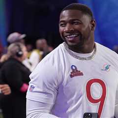 Jonnu Smith’s agent reveals Dolphins star’s ‘first choice’ in new twist to trade saga