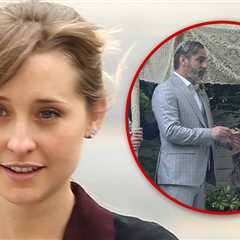 'Smallville' Star Allison Mack Gets Married After Prison Release