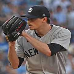 Yankees vs. Red Sox odds, picks: MLB predictions, best bets Sunday