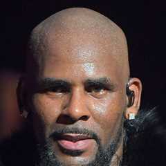 R. Kelly Overdoses, Rushed to Hospital in Alleged Plot to Kill Him
