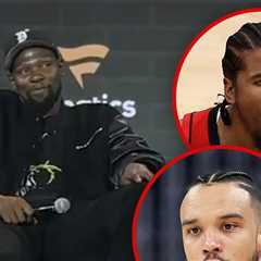 Kevin Durant Traded to Houston Rockets, Finds Out Onstage at Fanatics Fest