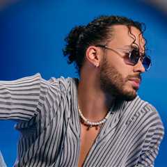 Going ‘Deep’: Prince Royce Dives to No. 1 on Latin Airplay Chart