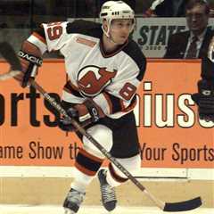 Alexander Mogilny’s longstanding snub ended with 2025 Hockey Hall of Fame class