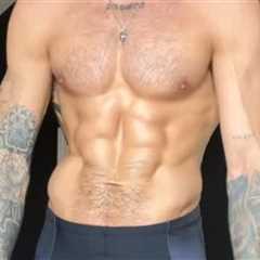 Guess The 'Love Island' Star Flashing His Rock-Hard Abs