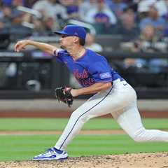 Austin Warren comes up big in relief right after Mets call-up