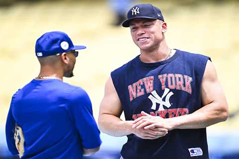 Aaron Judge finds it near impossible to leave his Yankees hotel room on road