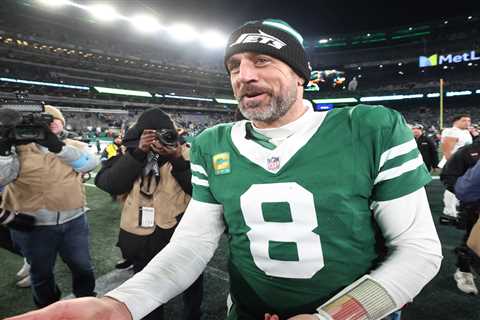 Aaron Rodgers’ Steelers contract revealed as QB arrives in Pittsburgh