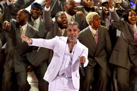 Kirk Franklin Receives Ultimate Icon Award, Performs Medley of Hits to Close 2025 BET Awards