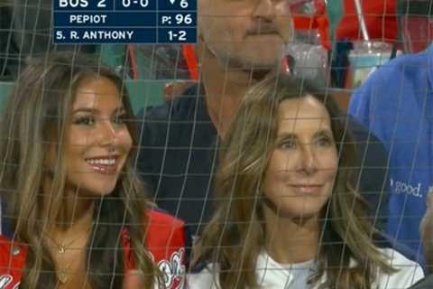 Roman Anthony’s sister Lia becomes breakout star during top prospect’s second Red Sox game