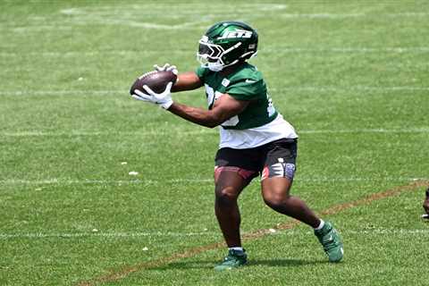 Breece Hall taking simple mentality in his make-or-break Jets season