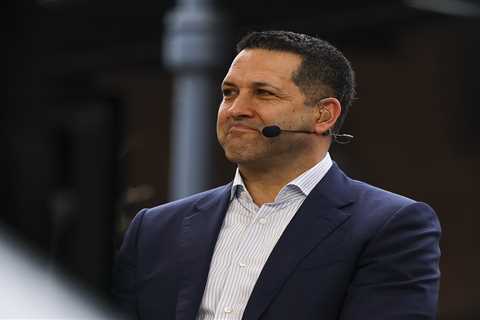 ESPN’s Adam Schefter to dabble in a different role at Travelers Championship