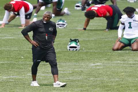 What the Jets still need to answer as they look ahead to training camp