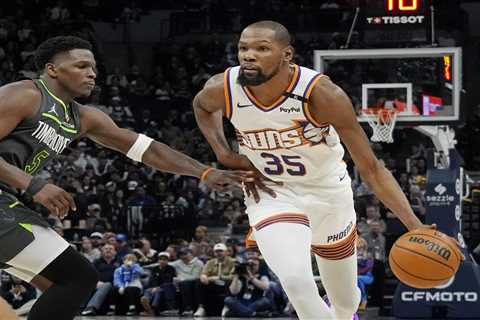 Kevin Durant traded from Suns to Rockets in NBA blockbuster