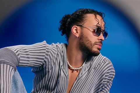 Going ‘Deep’: Prince Royce Dives to No. 1 on Latin Airplay Chart