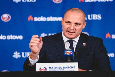 Mathieu Darche adroitly avoided sentiment in important first Islanders draft