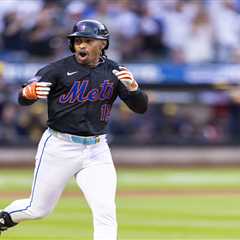 Lineup change awakens Mets bats to salvage doubleheader split with Brewers