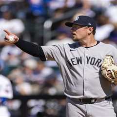 Yankees place Mark Leiter on IL as bullpen problems mount