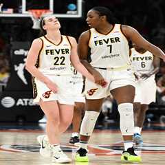 Caitlin Clark appears to re-injure groin in major Fever concern