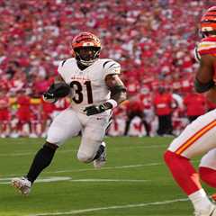 Bengals shockingly release running back Zack Moss after one season