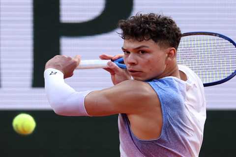 Wimbledon picks: Ben Shelton vs. Alex Bolt odds, picks, prediction