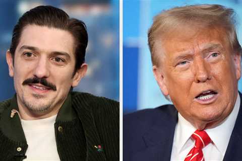 This Popular Comedian And Podcaster Who Voted For Trump Is Turning On Him For Doing The Exact..