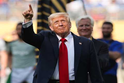 Trump quips about signing executive order mandating soccer be called ‘football’ in America: ‘I..