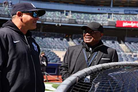 Yankees announcer Dave Sims fires back at Boomer Esiason over games he ‘blew off’
