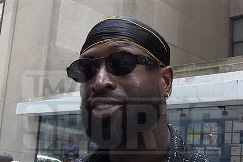 Dwyane Wade Says He Still Has Mom's Letters From Prison, 'I Read Them Sometimes'