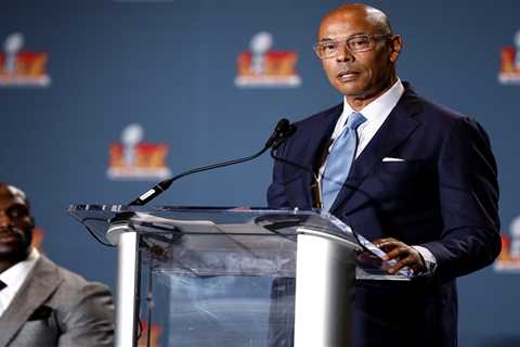 Lloyd Howell Jr. resigns as NFLPA executive director amid multiple controversies