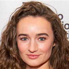The Walking Dead Actress Kelley Mack Dead at 33