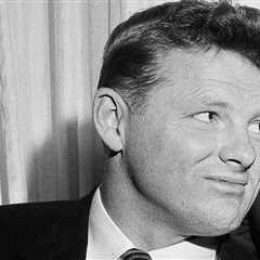 Ex-Packer Billy Howton, believed to have been NFL’s oldest living player, dead at 95