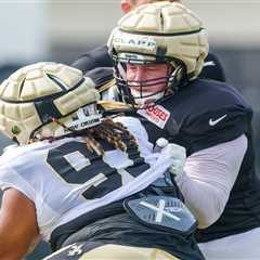 Saints center Will Clapp done for season in crushing injury blow