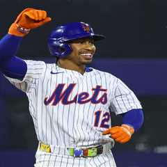 Mets win consecutive games for first time in weeks as offense busts out in Little League Classic