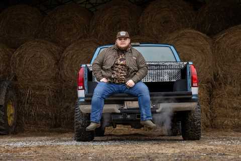 Shane Profitt Puts a Fresh Coat Of Paint on Familiar Clichés in ‘Long Live Country’