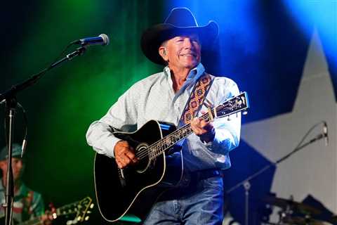 Donald Trump Announces George Strait, KISS & Michael Crawford Among 2025 Kennedy Center Honorees