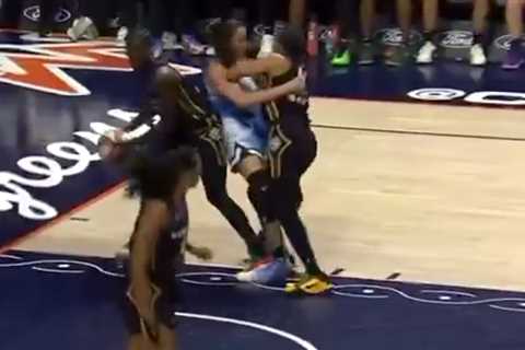 Three WNBA players ejected after fiery Sun-Sky scrap