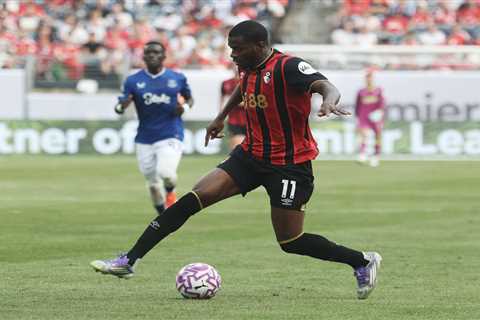 Liverpool vs. Bournemouth odds, prediction: Premier League picks, best bets