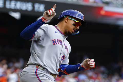 Mark Vientos continues his Mets resurgence with homer in third straight at-bat: ‘Locked in’