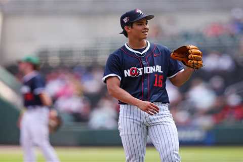 Mets president David Stearns opens up on potential plan for Jonah Tong, Brandon Sproat during..