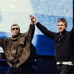 Oasis Salutes John McEnroe, ‘Naughty’ Mancunians at Second New Jersey Show on Reunion Tour