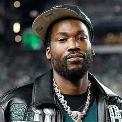 Meek Mill Says U.S. Is in a ‘Mental Health Crisis’ Following Philly Shooting: ‘They Making It..