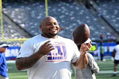 Giants’ Dexter Lawrence is ‘flowing’ — and knows the sacks are coming