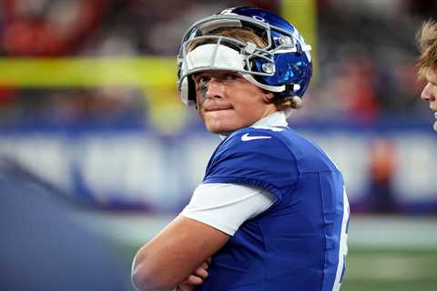 Giants fans call for Jaxson Dart mid-game during ugly Russell Wilson outing vs. Chiefs