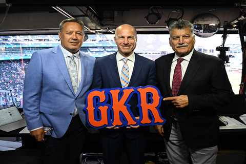 SNY announcers eviscerate Mets for ugly inning in disastrous loss to Marlins: ‘Backwards march’