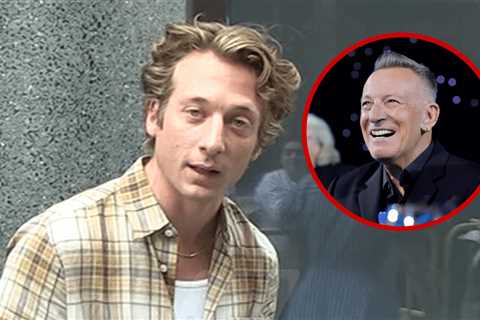 Jeremy Allen White Details Nailing Bruce Springsteen's Voice for Biopic