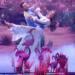 Girl-Meets-‘Manchild’ on ‘Dancing With the Stars’ After Sabrina Carpenter Gives Former Co-Star..